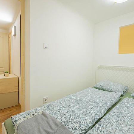 2 Bedroom Apartment In The Dob Street, Emerald Βουδαπέστη Εξωτερικό φωτογραφία