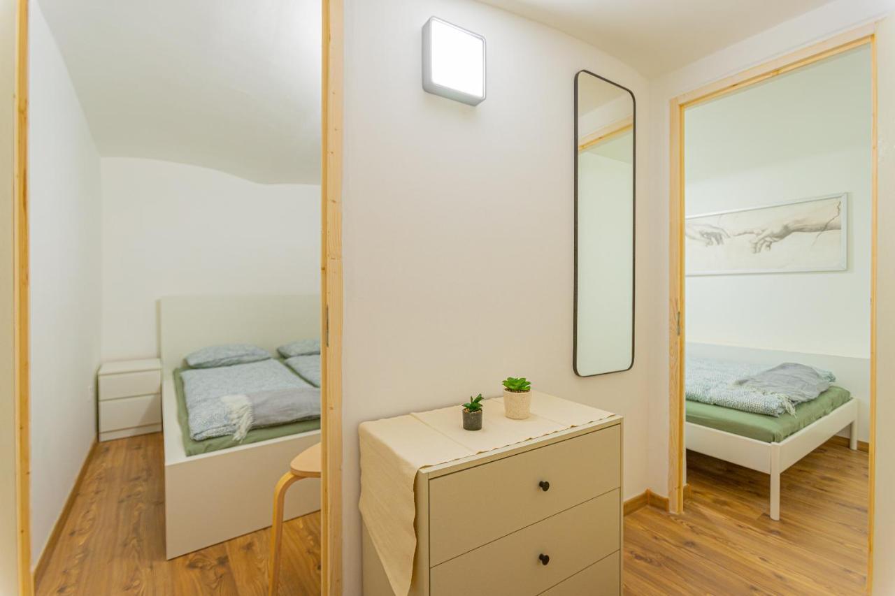 2 Bedroom Apartment In The Dob Street, Emerald Βουδαπέστη Εξωτερικό φωτογραφία
